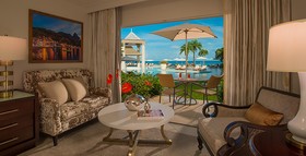 Sandals Regency La Toc
