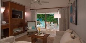 Sandals Regency La Toc