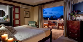 Sandals Regency La Toc