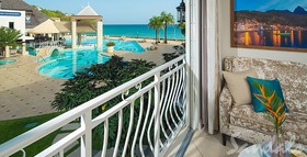 Sandals Regency La Toc