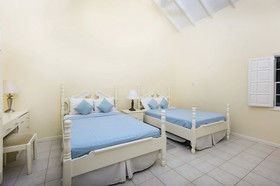 Villa Beach Cottages