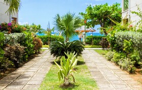 Bay Gardens Beach Resort & Spa