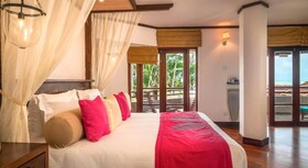 Royal Palms Beach Hotel