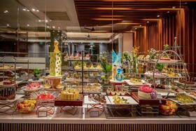 Royal Palms Beach Hotel