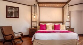 Royal Palms Beach Hotel