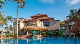 Royal Palms Beach Hotel