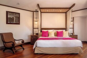 Royal Palms Beach Hotel