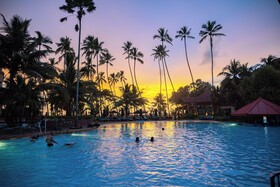 Royal Palms Beach Hotel