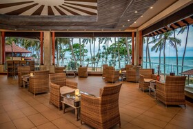 Royal Palms Beach Hotel