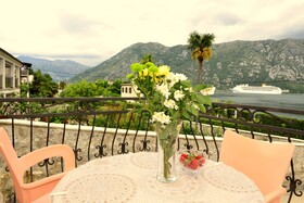 Apartments Becovic Boutique Hotel
