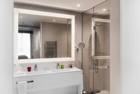 Crowne Plaza Podgorica An Ihg Hotel