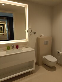 Crowne Plaza Podgorica An Ihg Hotel
