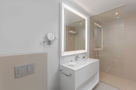 Crowne Plaza Podgorica An Ihg Hotel