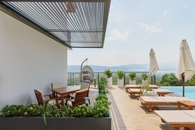 Bayview Hills Luxury Residences