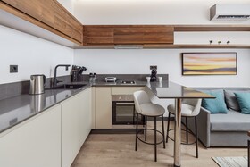Bayview Hills Luxury Residences