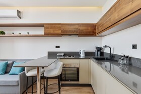 Bayview Hills Luxury Residences