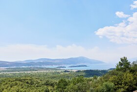 Bayview Hills Luxury Residences