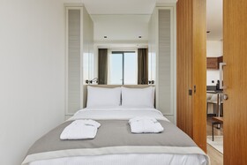 Bayview Hills Luxury Residences
