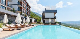 Bayview Hills Luxury Residences
