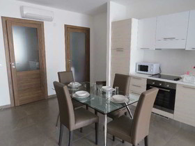 Strand Suites by Neu Collective