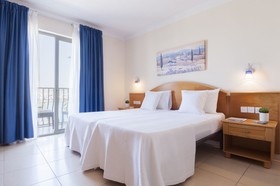 Bayview Hotel & Apartments