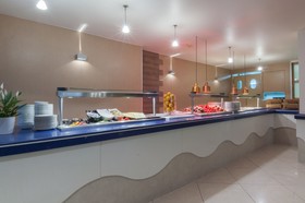 Bayview Hotel & Apartments