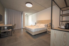Mr. Todd Hotel