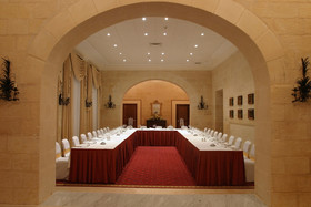 AX Palazzo Capua