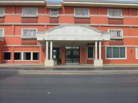 Best Western El Camino Inn & Suites