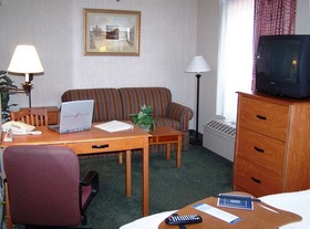 Holiday Inn Express Saltillo Zona Aeropuerto