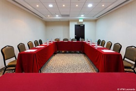 Excellence Express & Suites