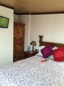 Hotel Edén de los Ángeles