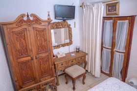 Hotel Edén de los Ángeles