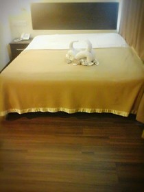 So Hotel