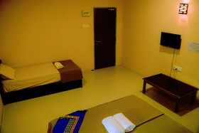 Lavender Lumut Hotel