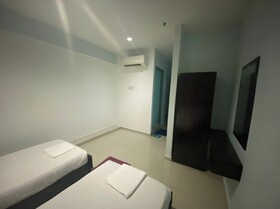 Hotel Hanarilla by OYO