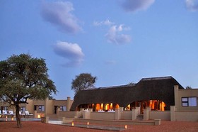 Intu Afrika Kalahari Camelthorn Lodge
