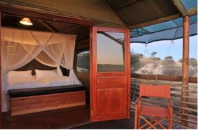 Intu Afrika Kalahari Camelthorn Lodge
