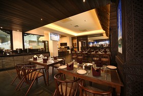 Hotel Kantipur Village
