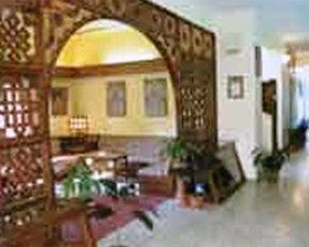 Dragon Hotel
