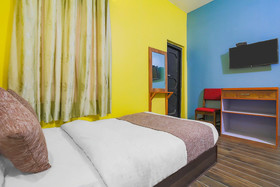 Hotel Sauraha Durbar by OYO Rooms