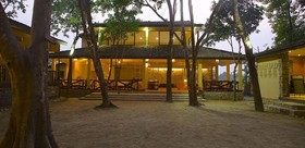 Maruni Sanctuary Lodge