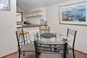 Gordon Villa 2 - Merivale