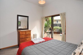 Gordon Villa 2 - Merivale