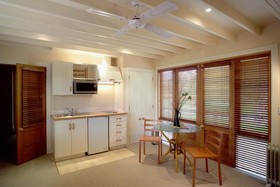 Manata Lodge Luxury Serviced Apartments