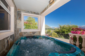 The Manor-Wanaka Unlocked