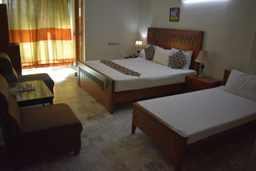 Hotel Pyramid International