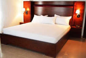 Intellectual Inn