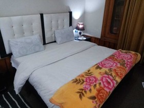 Intercontinental Hotel And Resorts