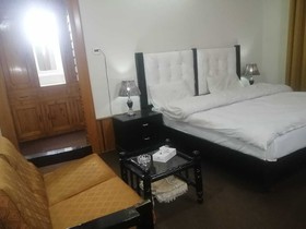 Intercontinental Hotel And Resorts